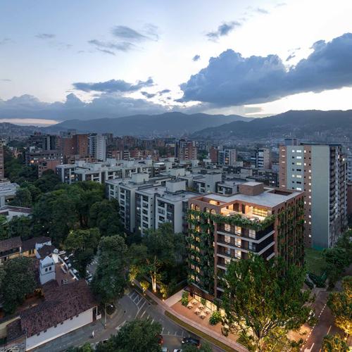 Portada de Zeta Suites