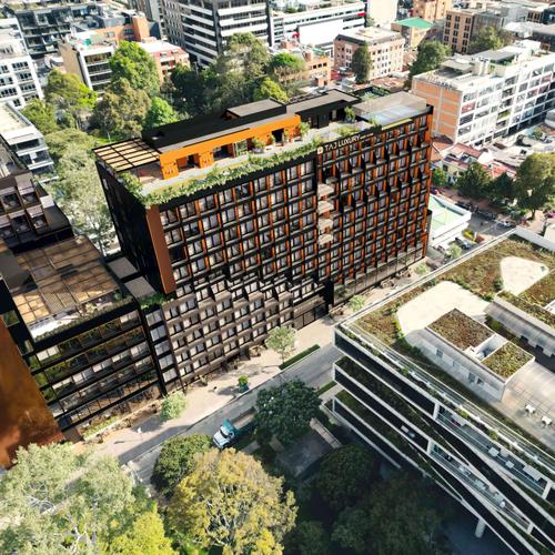 Portada de Taj Luxury