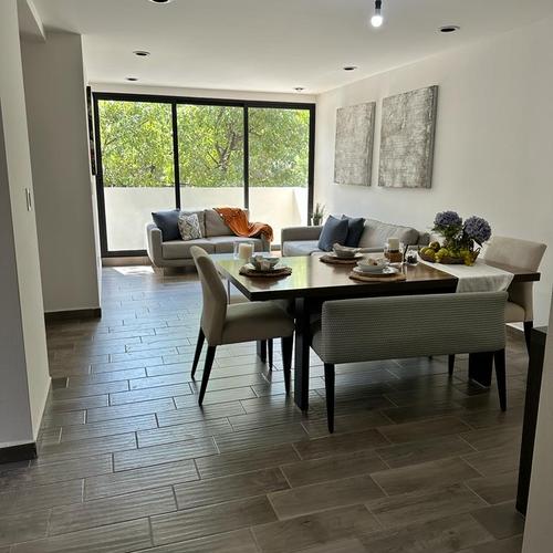 Portada de Eje Central 321