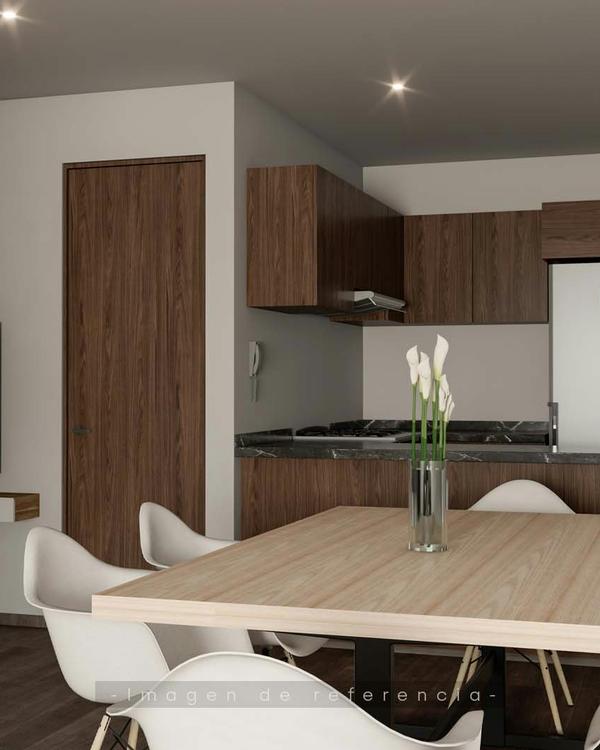 Portada de Lago Mayor 82