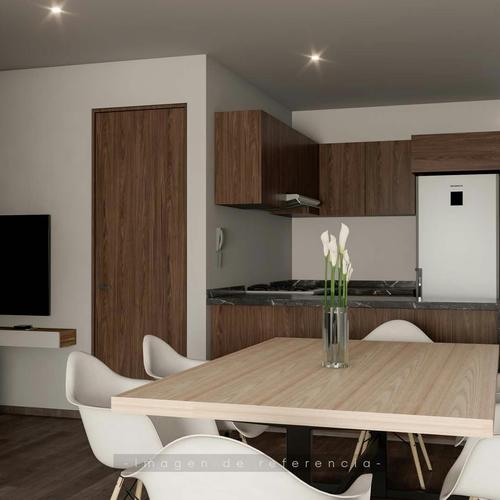 Portada de Lago Mayor 82