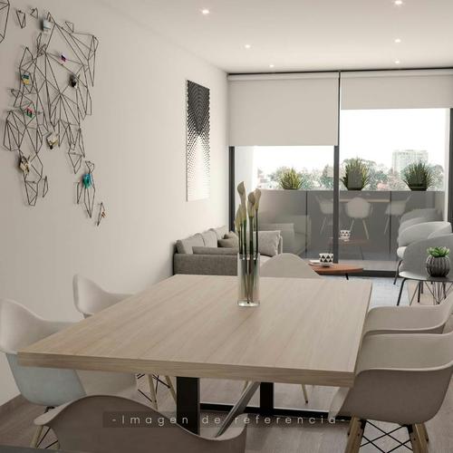 Portada de Lago Mayor 82