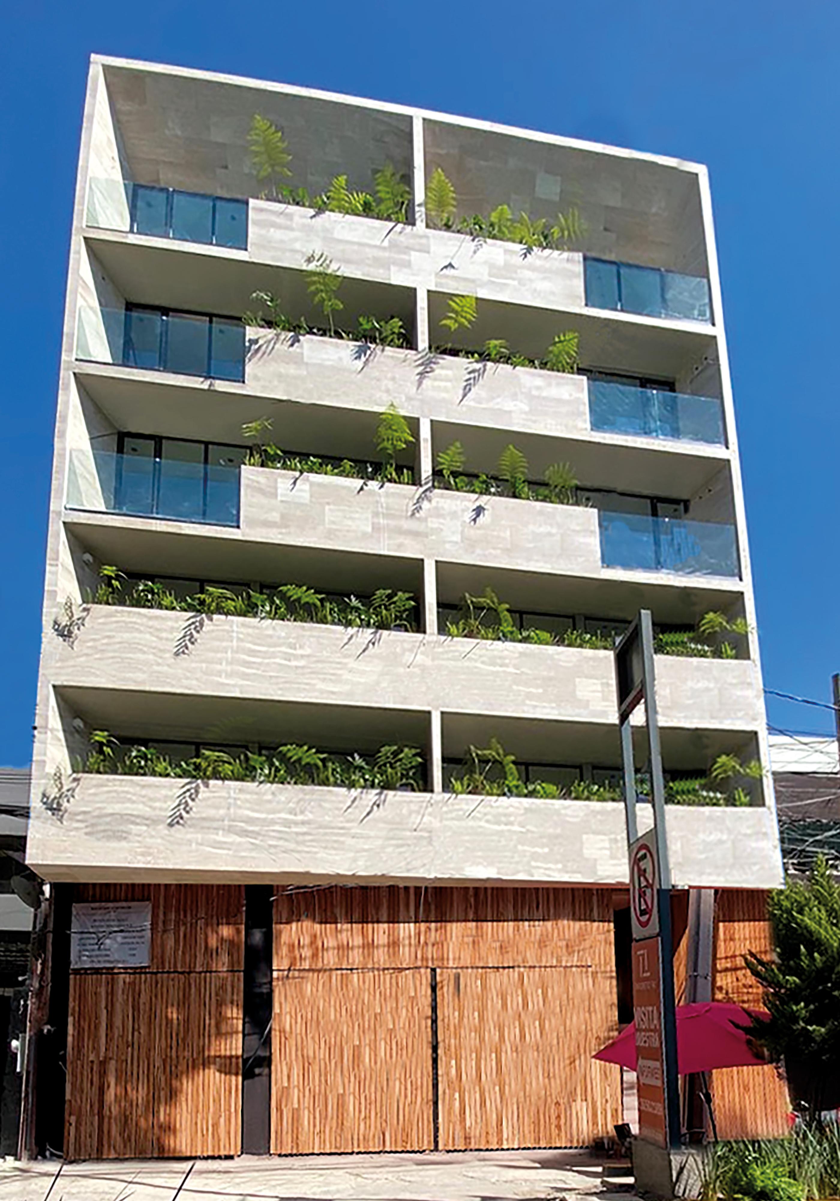 Portada de Tintoreto 74