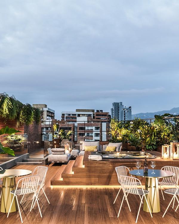 Portada de Zeta Suites