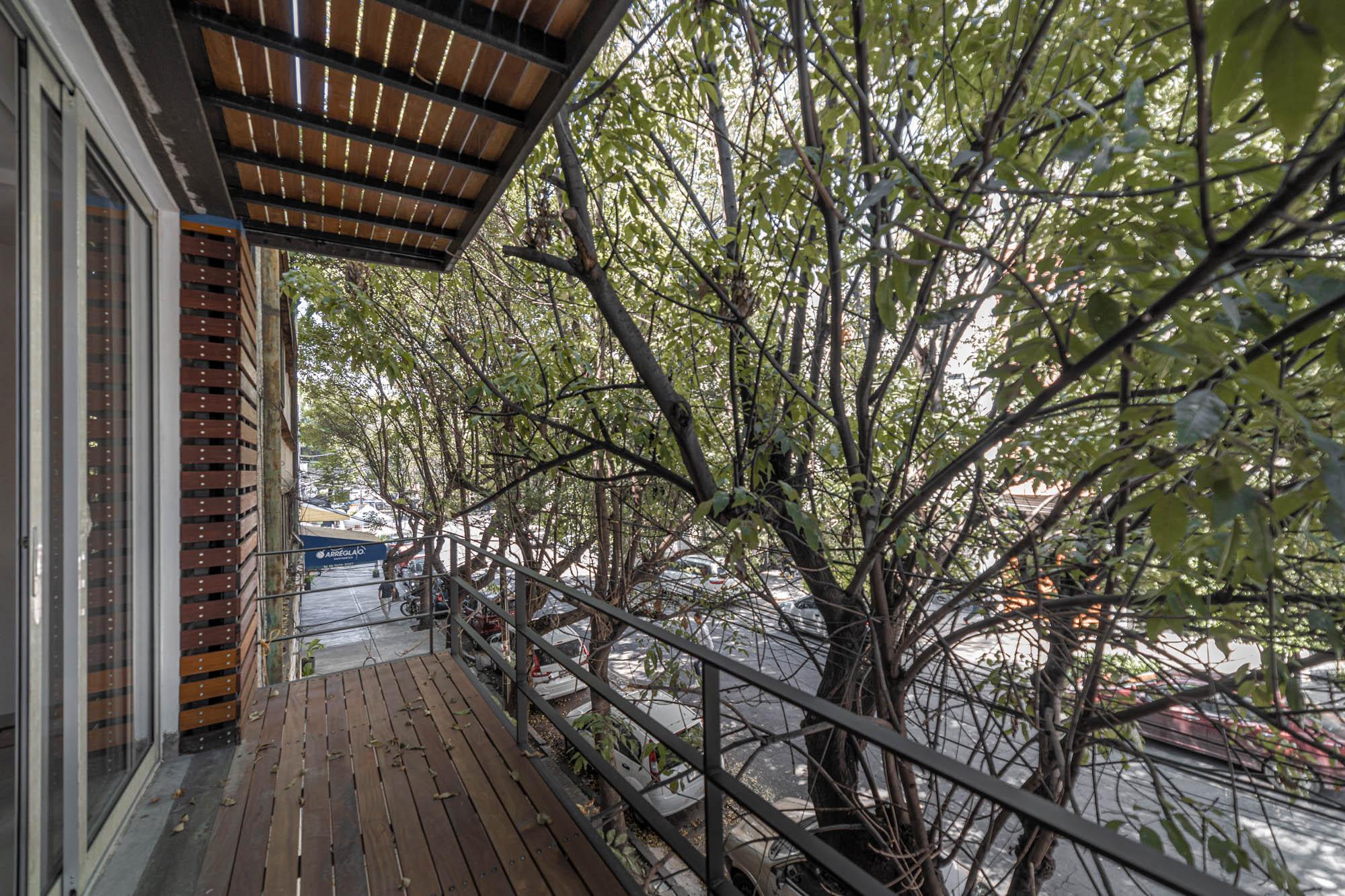 Portada de Zamora 110