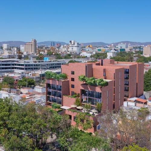 Portada de Argentina 824