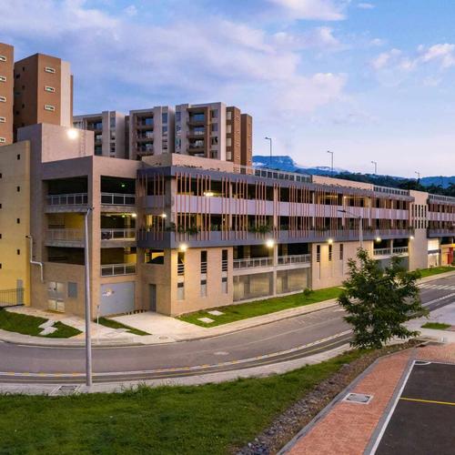 Portada de Ámbar - Ciudad Cristales