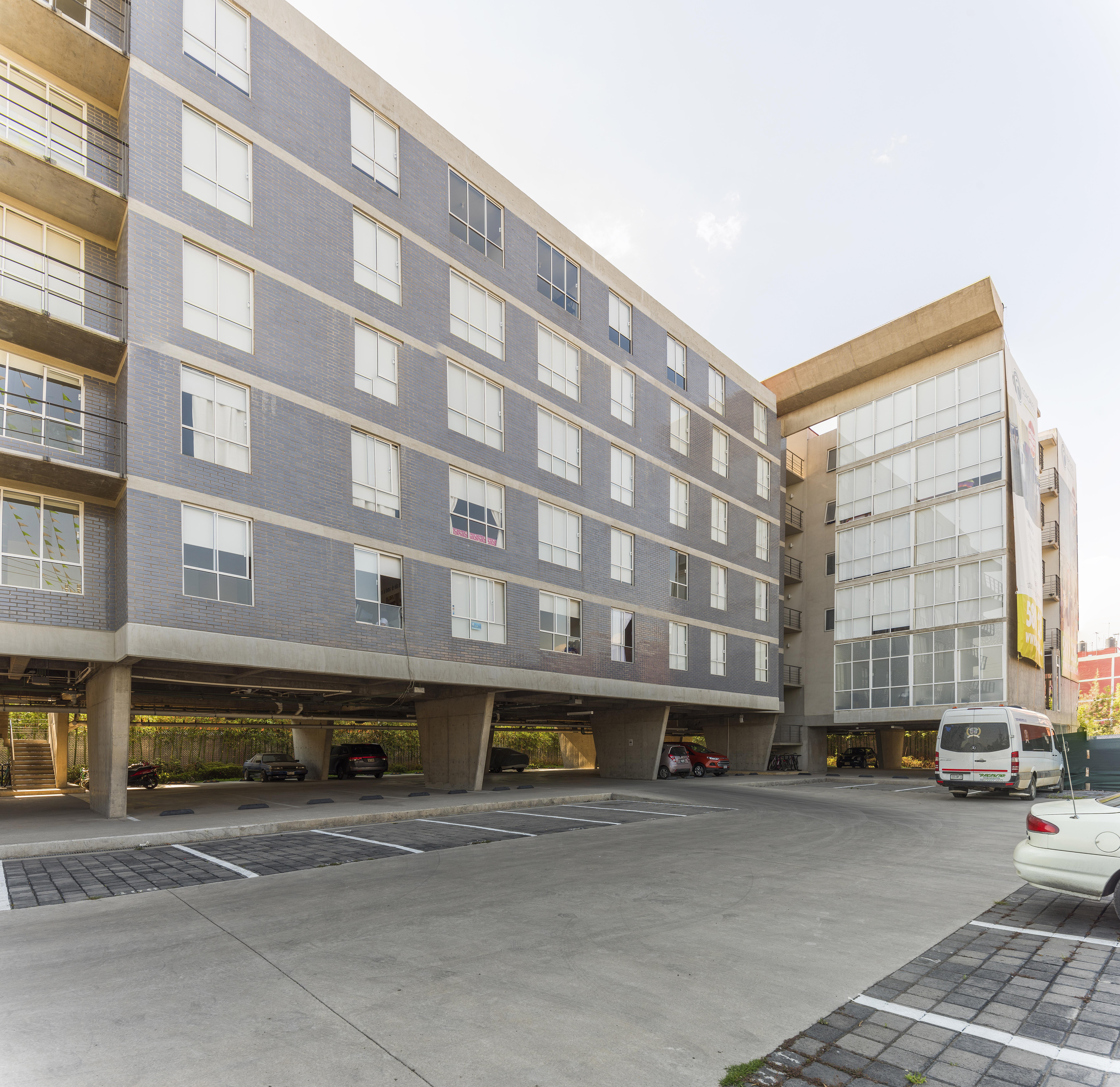 Portada de Vibe Coacalco