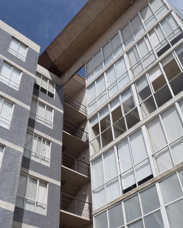 Portada de Vibe Coacalco